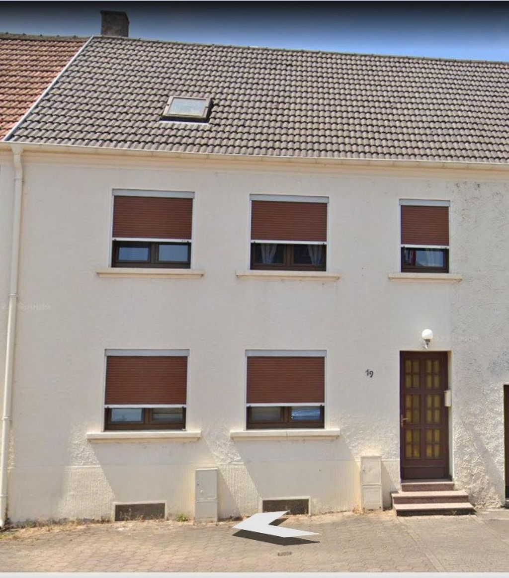 Achat maison à vendre 3 chambres 134 m² - Hambach