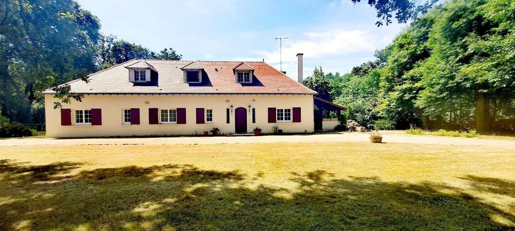 Achat maison à vendre 6 chambres 320 m² - Châtellerault