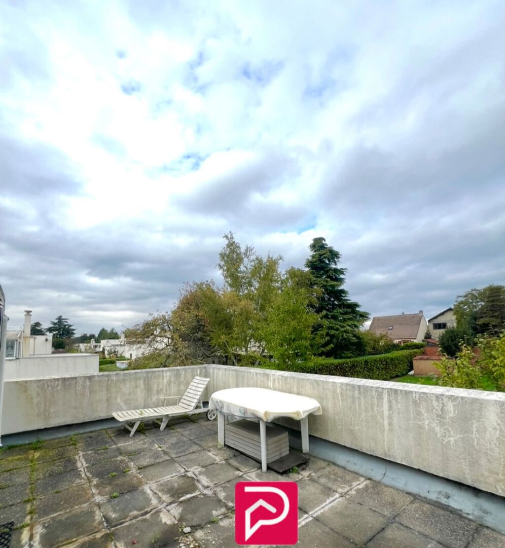 Achat appartement à vendre 5 pièces 104 m² - Villiers-le-Bel