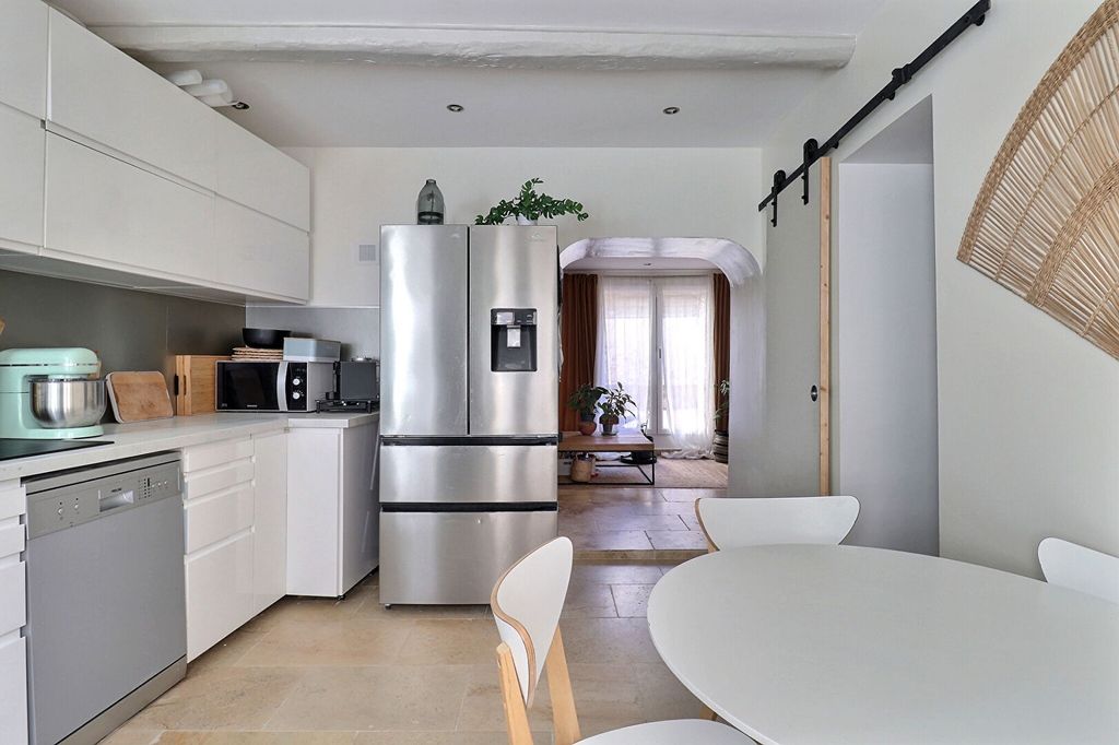 Achat maison à vendre 4 chambres 96 m² - Aubignan