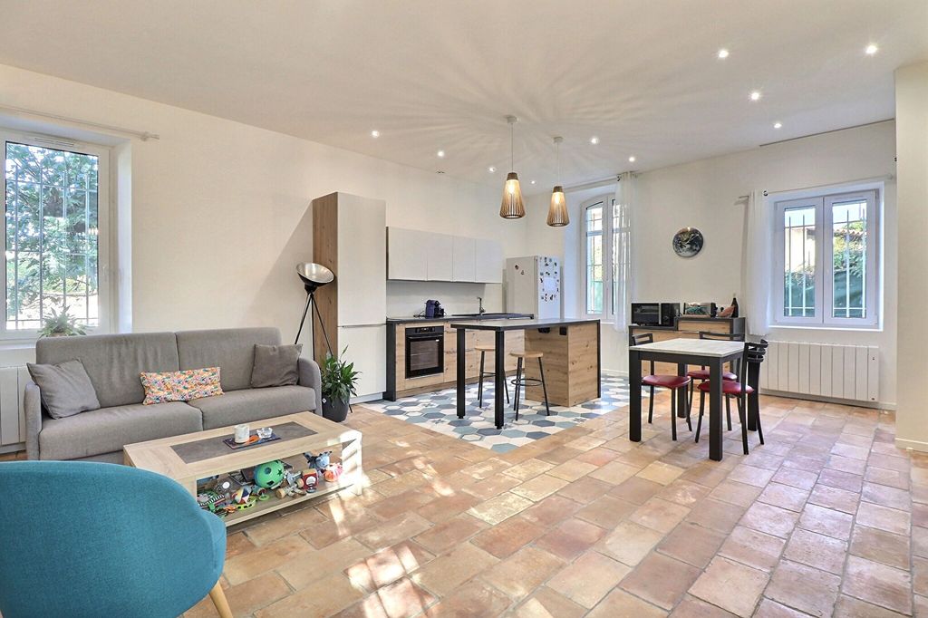 Achat maison à vendre 3 chambres 90 m² - Marseille 12ème arrondissement