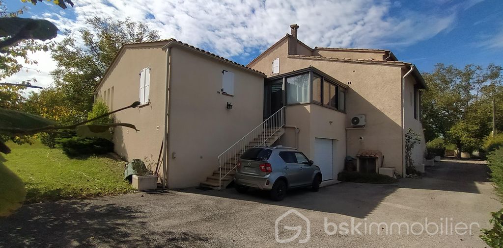 Achat maison à vendre 4 chambres 187 m² - Dauphin