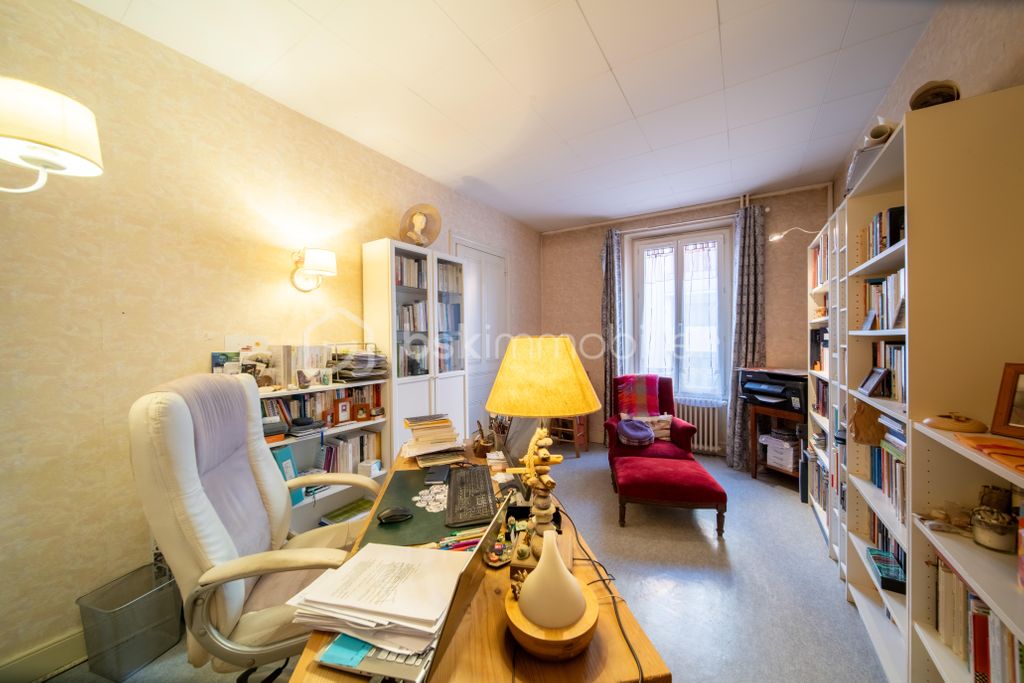 Achat maison à vendre 2 chambres 115 m² - Saint-Jean-de-Maurienne