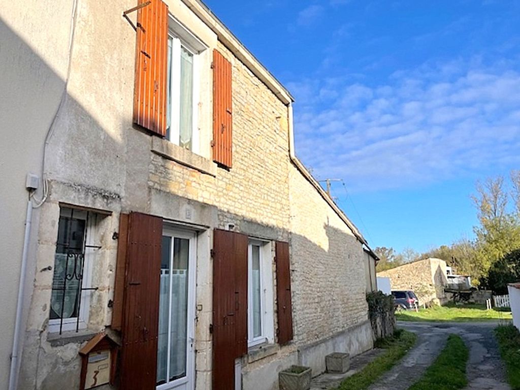 Achat maison à vendre 3 chambres 91 m² - Nuaillé-d'Aunis