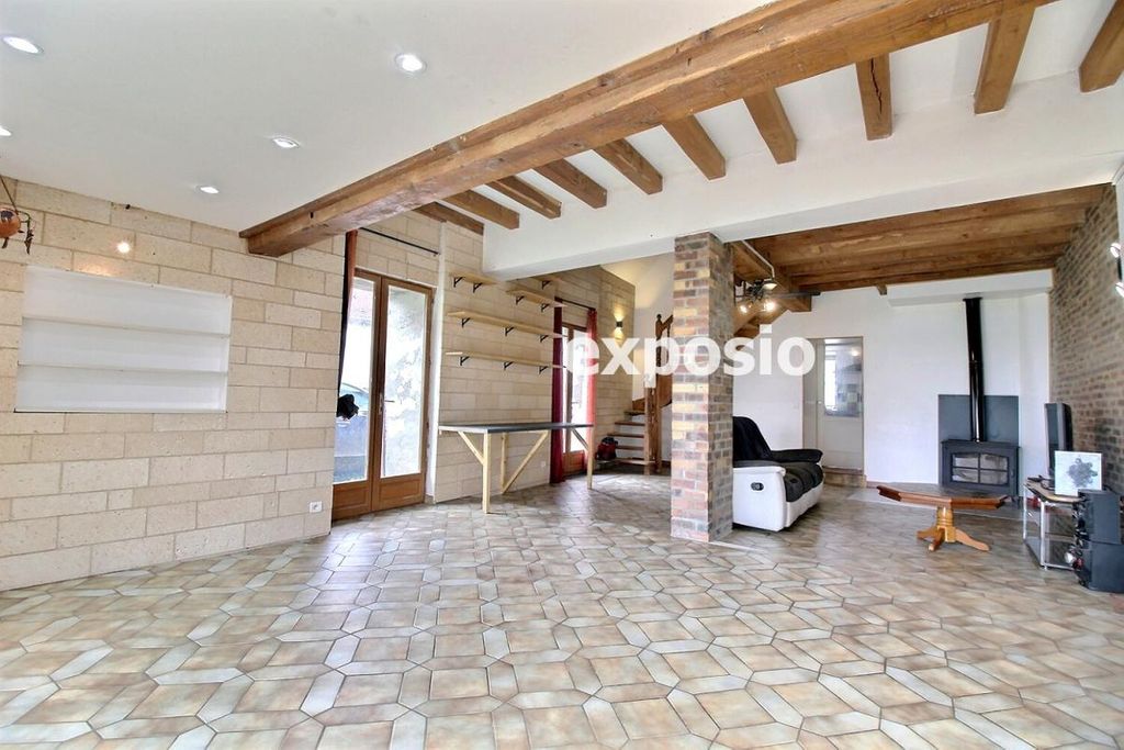 Achat maison à vendre 4 chambres 155 m² - Épieds-en-Beauce