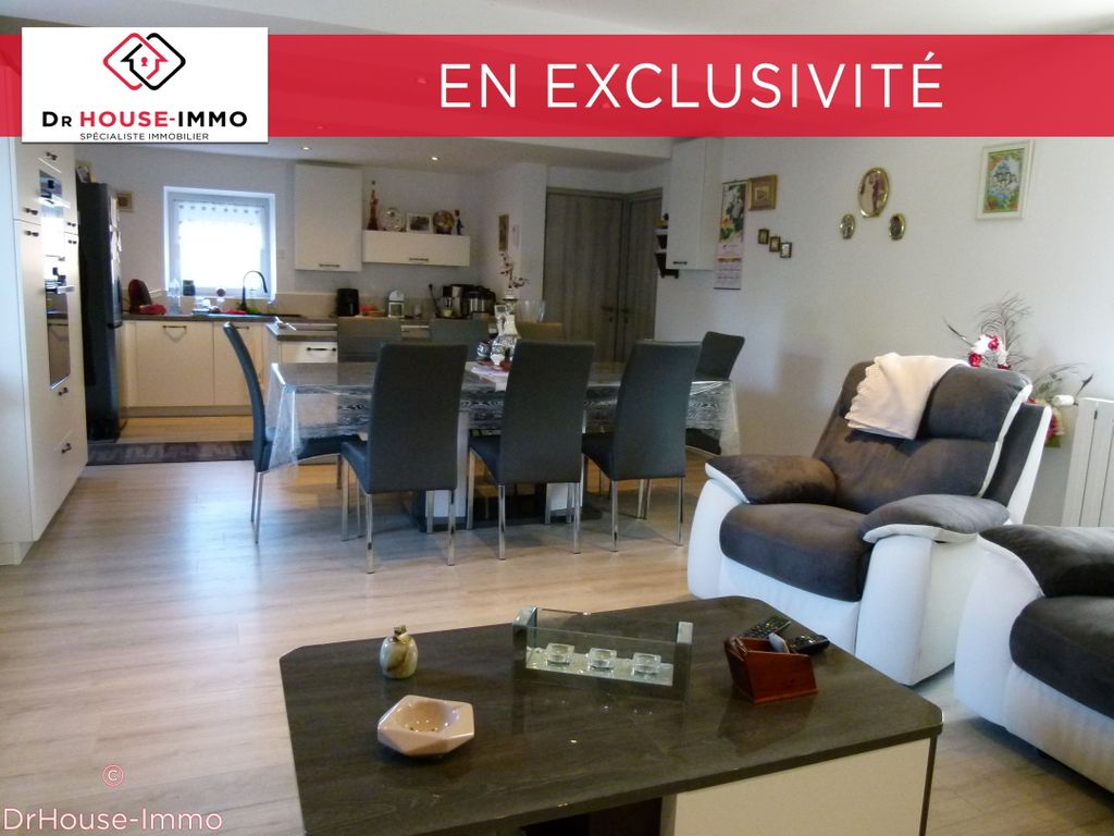 Achat maison à vendre 3 chambres 64 m² - Bourg-le-Comte