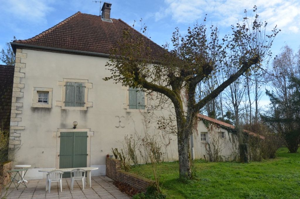 Achat maison 4 chambre(s) - Lons-le-Saunier