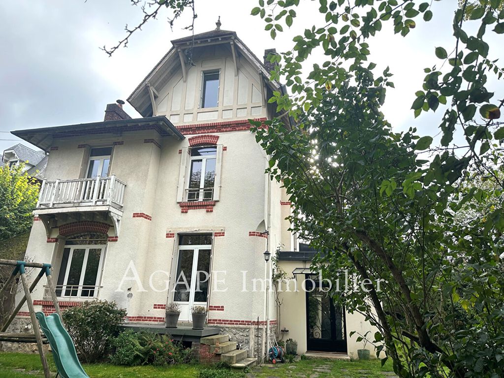 Achat maison à vendre 4 chambres 245 m² - Saint-Maur-des-Fossés