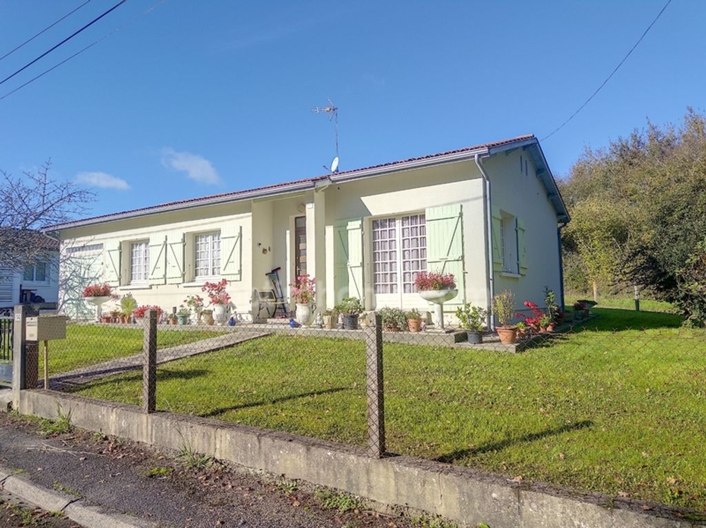 Achat maison à vendre 2 chambres 81 m² - Cazaubon