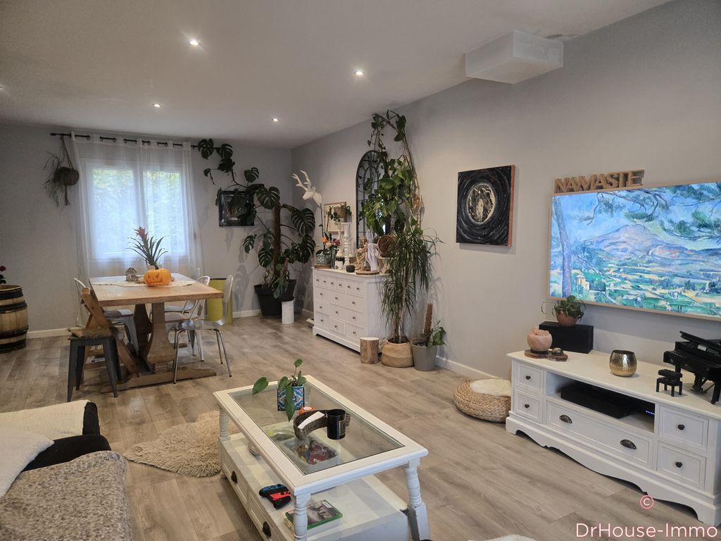 Achat maison à vendre 4 chambres 132 m² - Bretenière