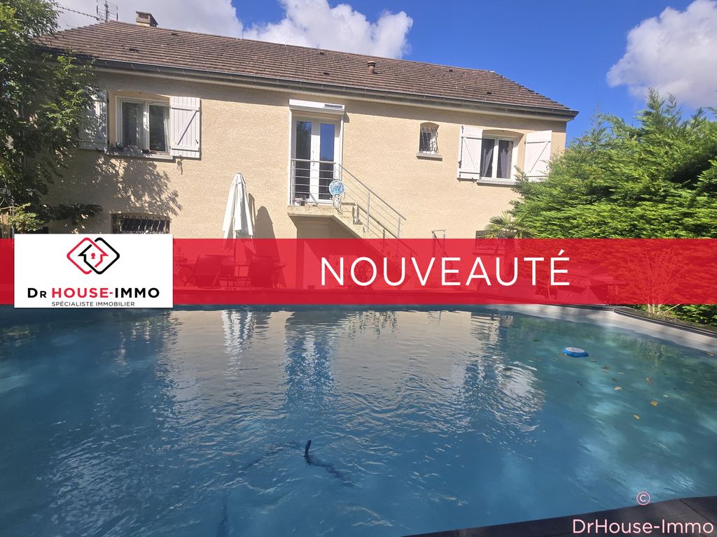 Achat maison à vendre 4 chambres 132 m² - Bretenière