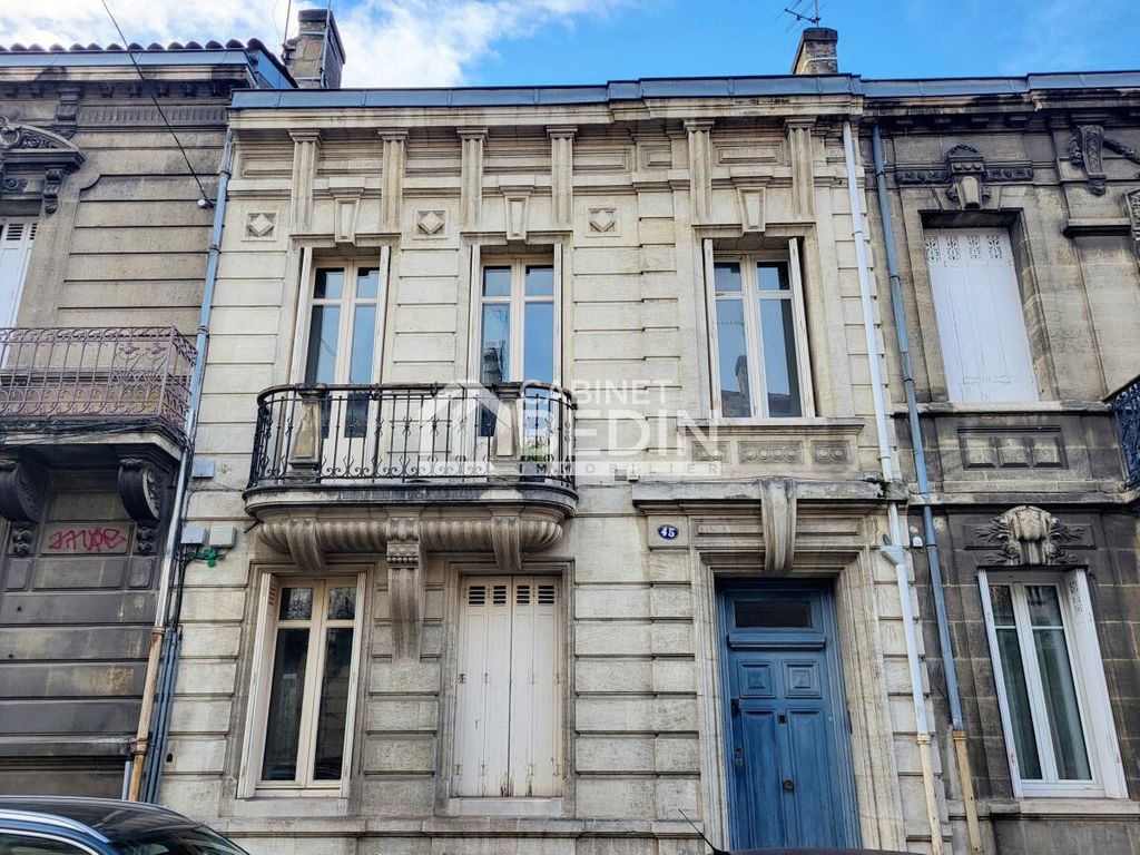 Achat maison à vendre 4 chambres 200 m² - Bordeaux