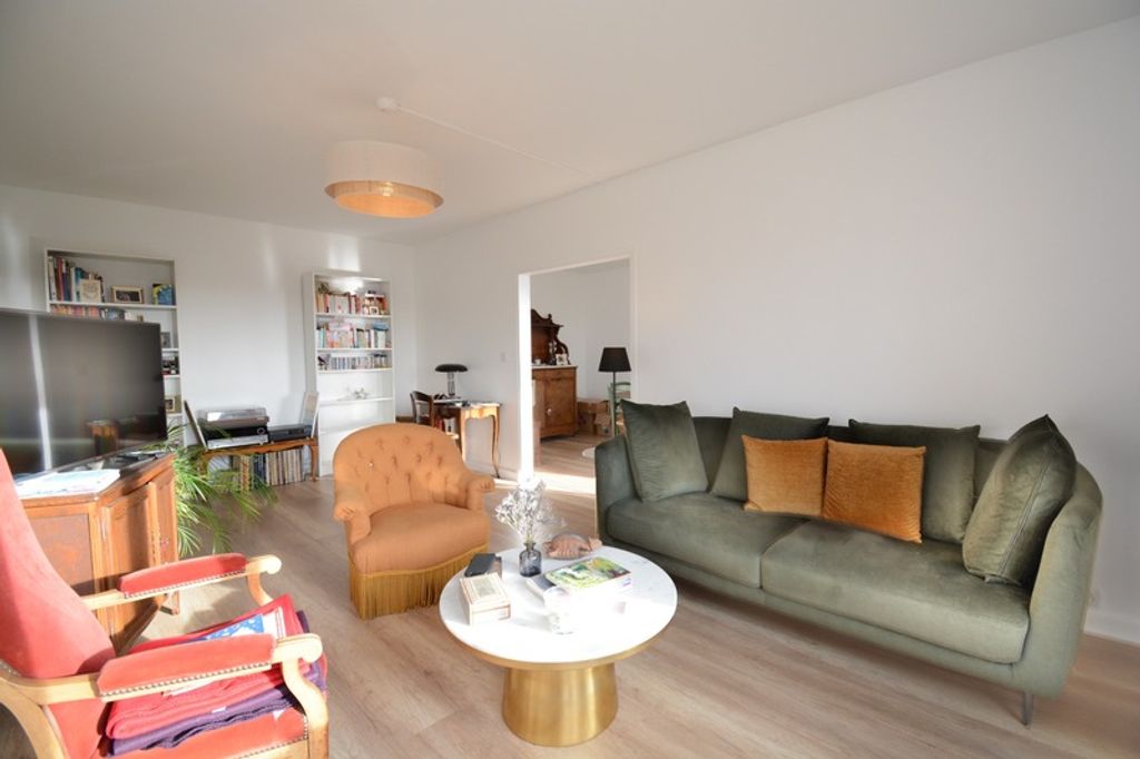 Achat appartement à vendre 4 pièces 92 m² - Angoulême