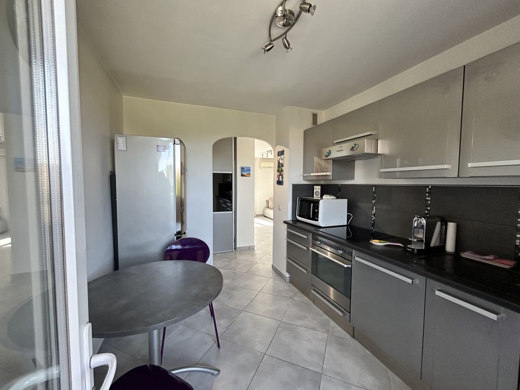 Achat appartement à vendre 3 pièces 58 m² - Hyères