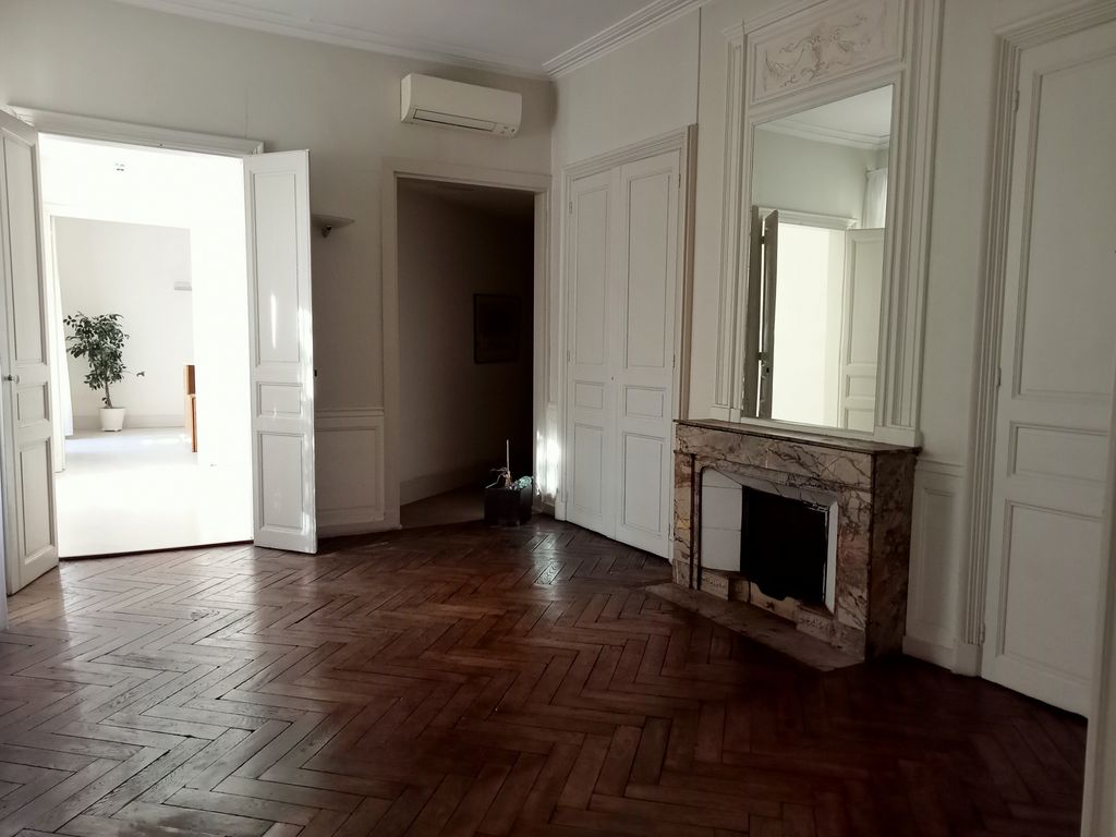 Achat appartement à vendre 4 pièces 180 m² - Carpentras