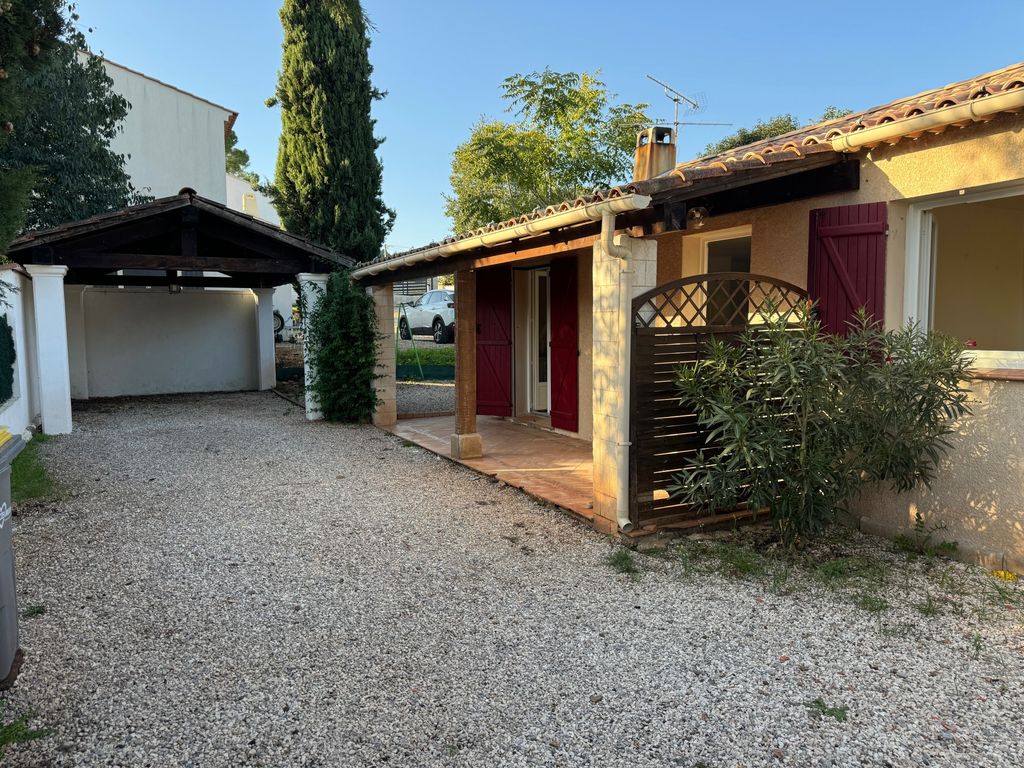 Achat maison à vendre 3 chambres 89 m² - Le Cannet-des-Maures