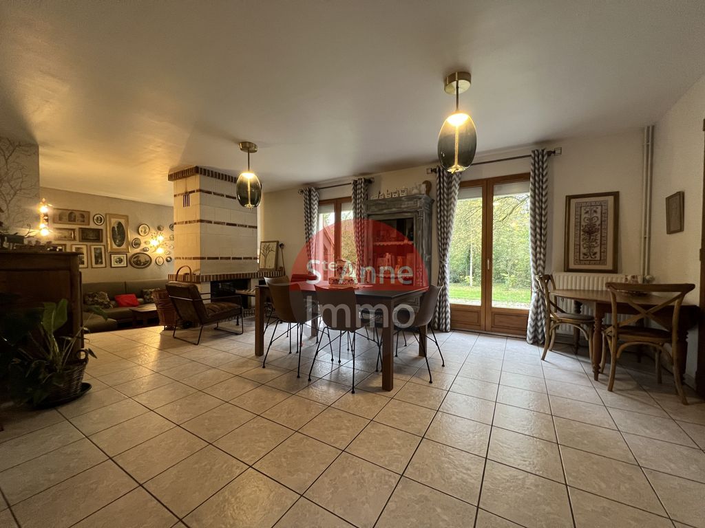 Achat maison à vendre 6 chambres 255 m² - Creuse