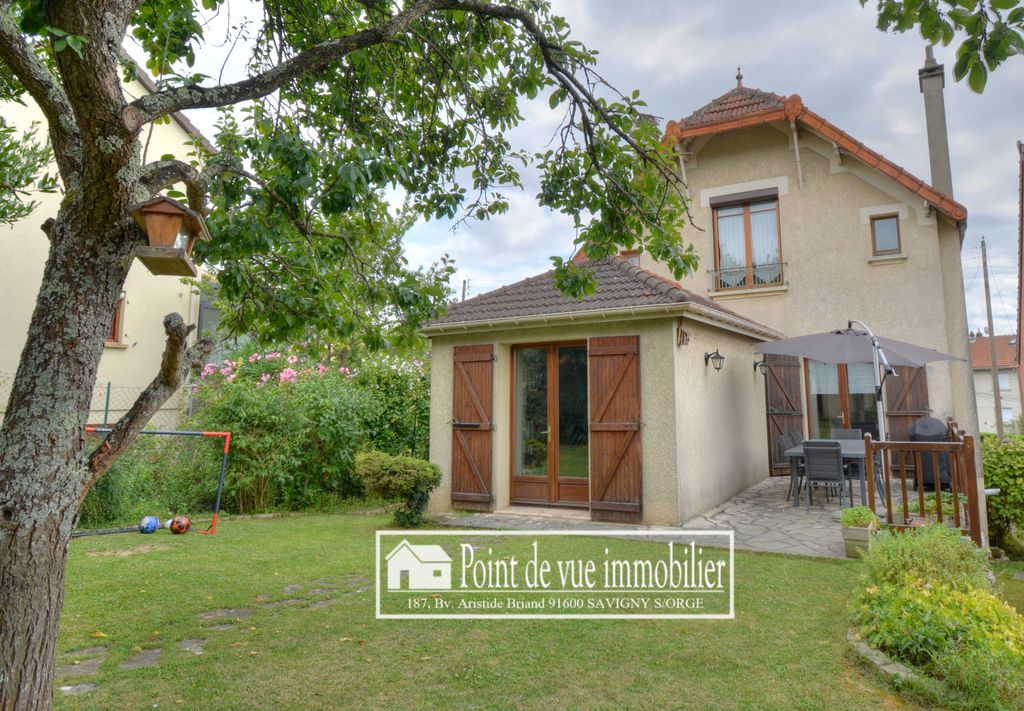 Achat maison à vendre 3 chambres 100 m² - Savigny-sur-Orge