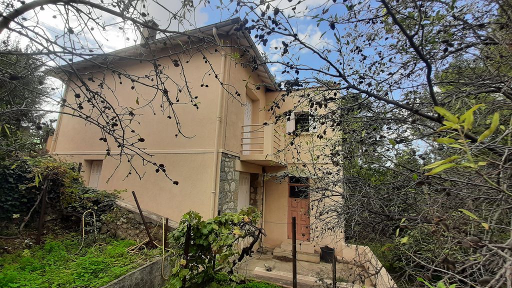 Achat maison à vendre 5 chambres 120 m² - Toulon