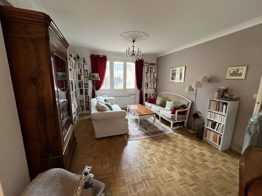 Achat appartement à vendre 4 pièces 89 m² - Nîmes