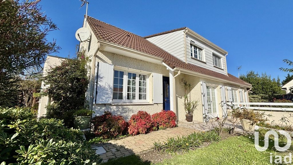 Achat maison à vendre 4 chambres 110 m² - Ambarès-et-Lagrave