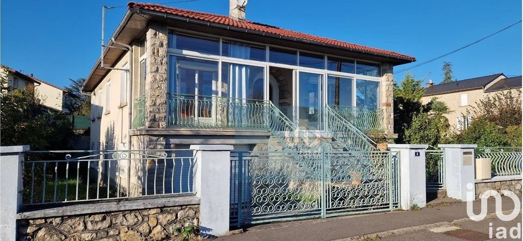 Achat maison à vendre 5 chambres 185 m² - Villefranche-de-Rouergue