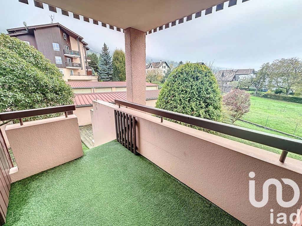 Achat appartement à vendre 4 pièces 74 m² - Saint-Cergues