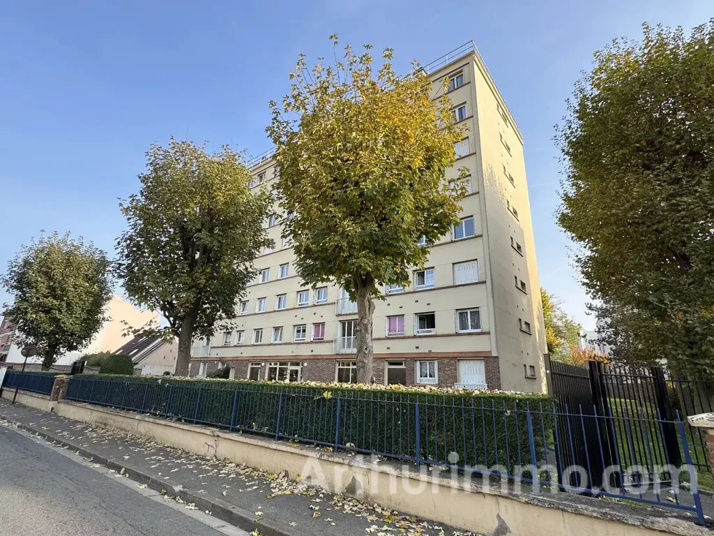 Achat appartement à vendre 3 pièces 56 m² - Livry-Gargan