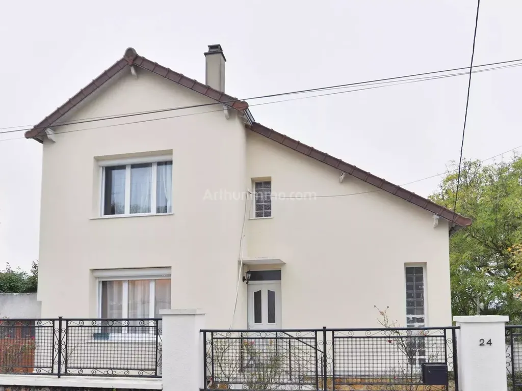 Achat maison à vendre 4 chambres 178 m² - Villeneuve-Saint-Georges