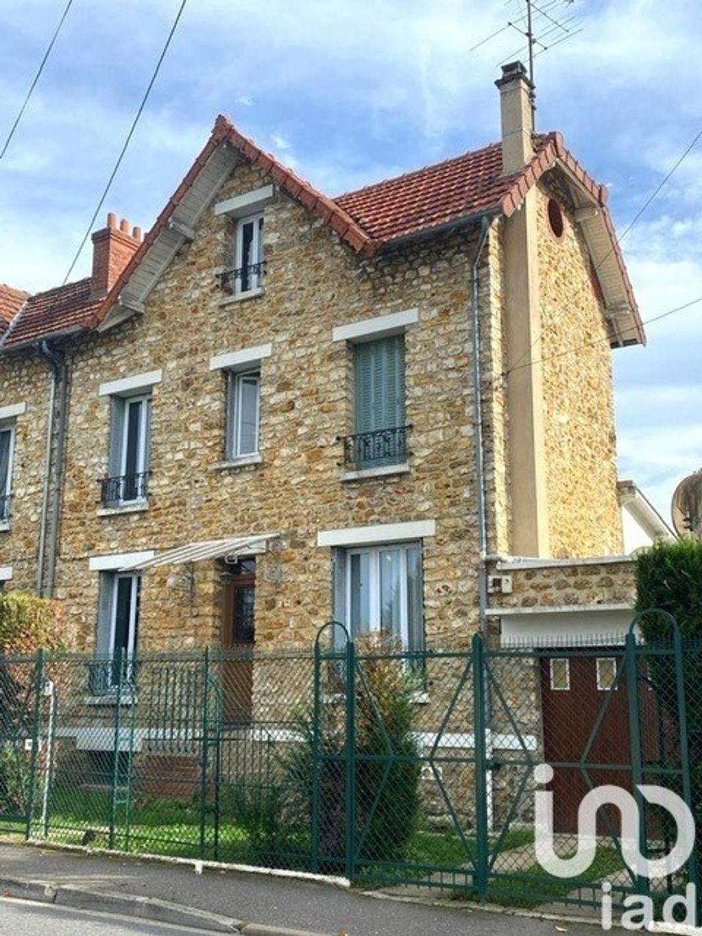 Achat maison à vendre 4 chambres 88 m² - Taverny