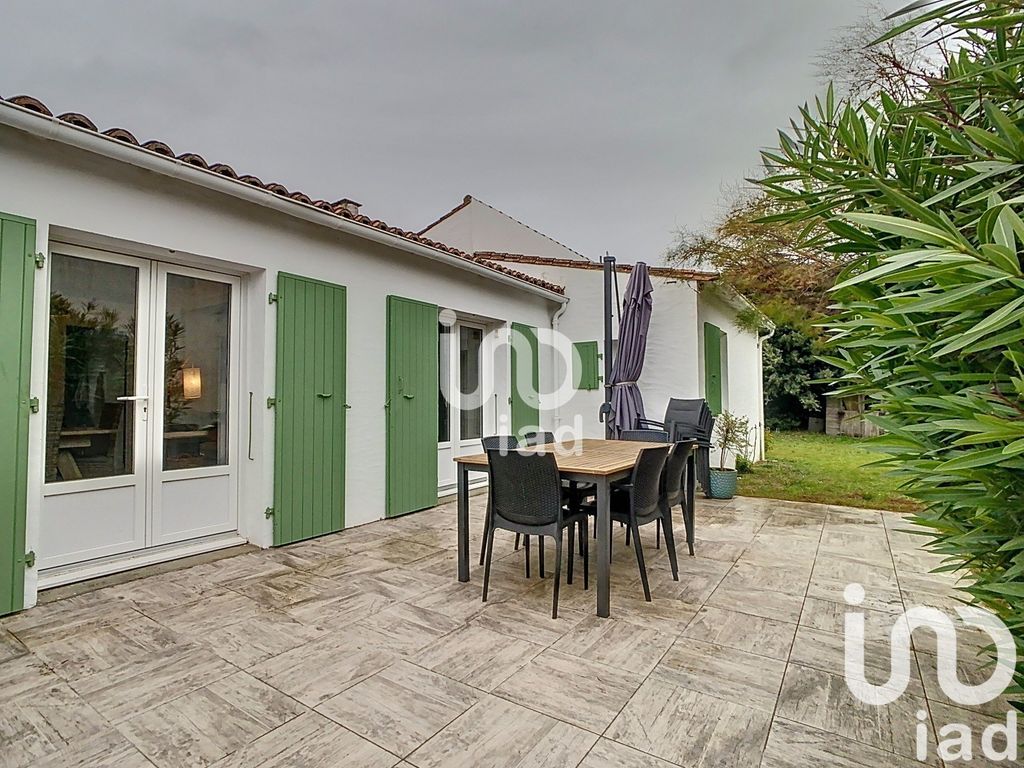 Achat maison à vendre 2 chambres 79 m² - La Couarde-sur-Mer