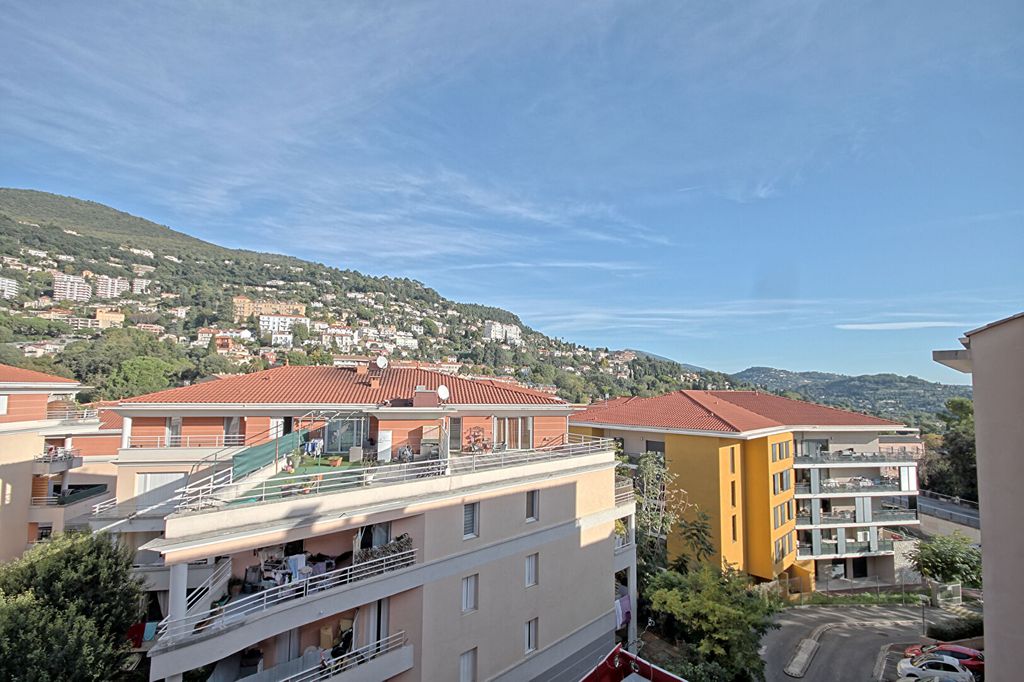 Achat appartement à vendre 2 pièces 42 m² - Grasse