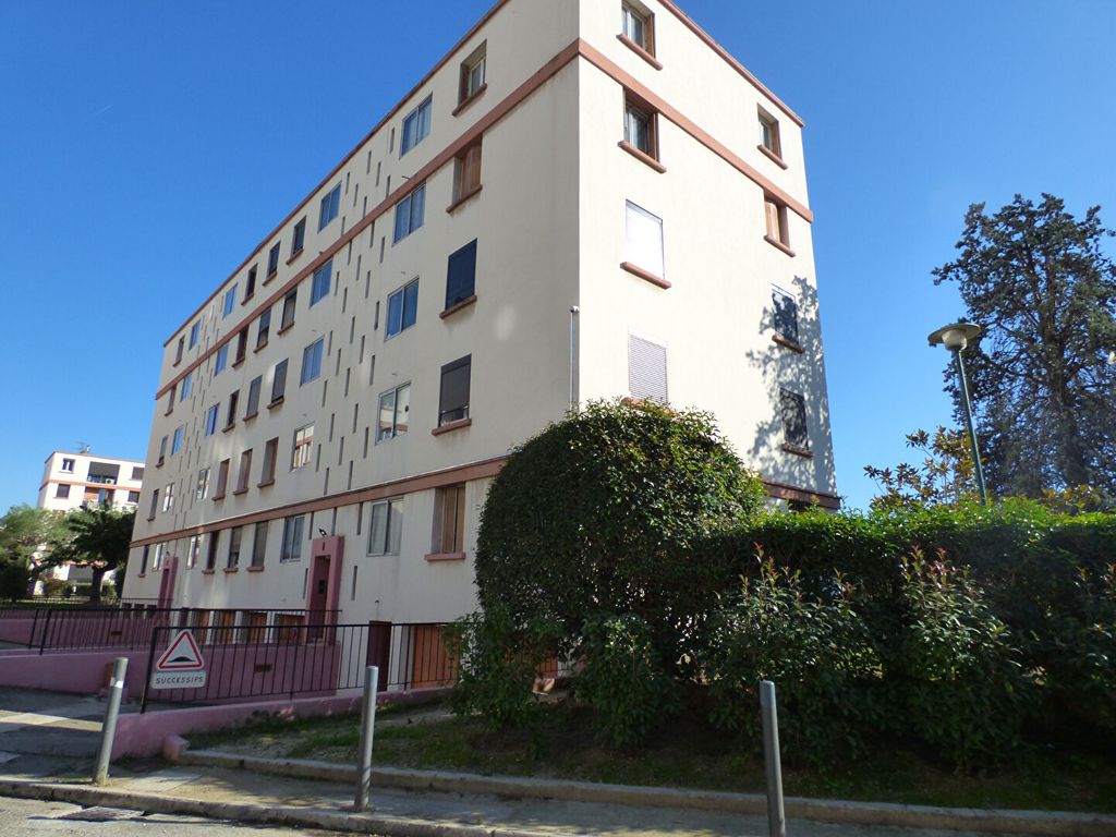 Achat appartement à vendre 4 pièces 65 m² - Marseille 14ème arrondissement