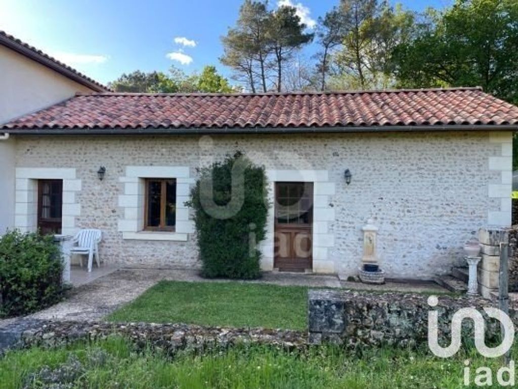 Achat maison à vendre 4 chambres 134 m² - Saint-Paul-de-Serre