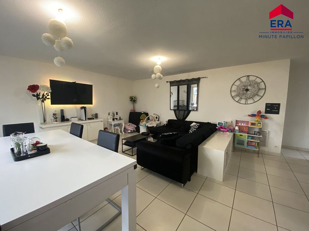 Achat maison à vendre 2 chambres 76 m² - Ambarès-et-Lagrave