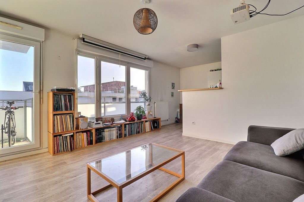 Achat appartement à vendre 3 pièces 66 m² - Saint-Denis