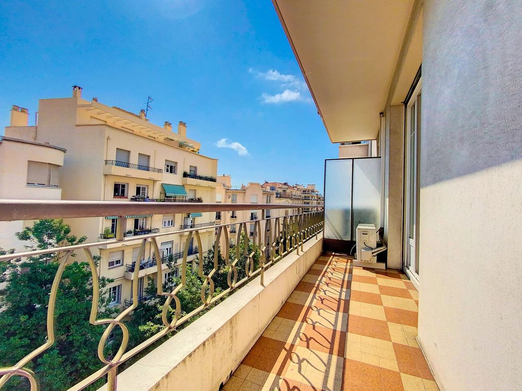 Achat appartement à vendre 3 pièces 45 m² - Nice