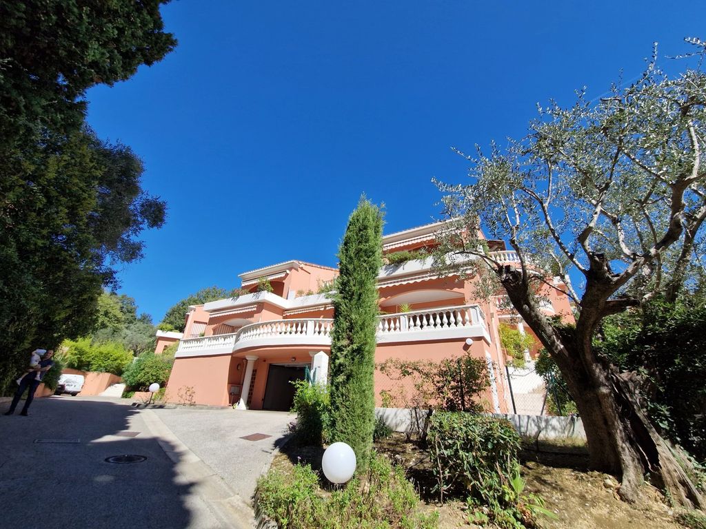 Achat appartement 4 pièce(s) Cagnes-sur-Mer