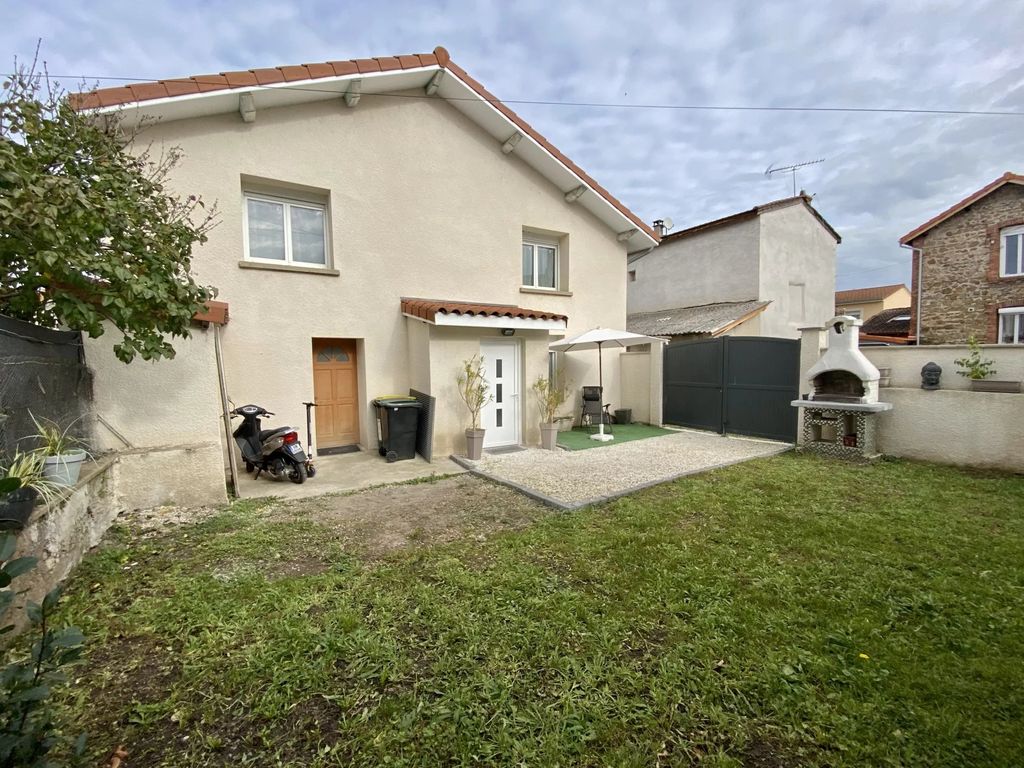 Achat maison à vendre 4 chambres 120 m² - Andrézieux-Bouthéon