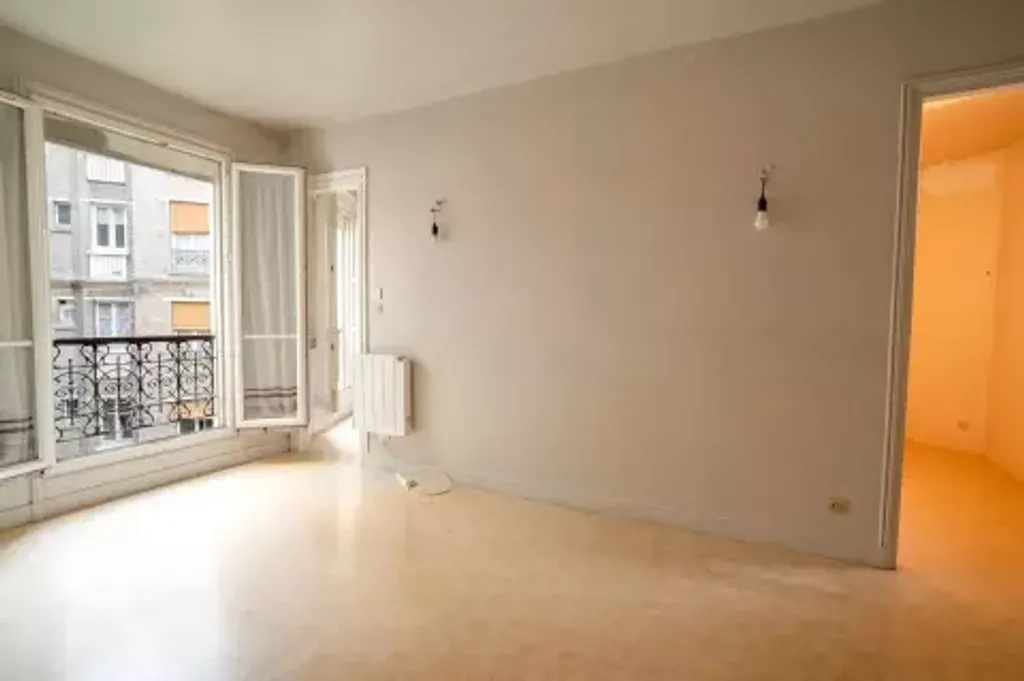 Achat appartement à vendre 2 pièces 42 m² - Paris 18ème arrondissement