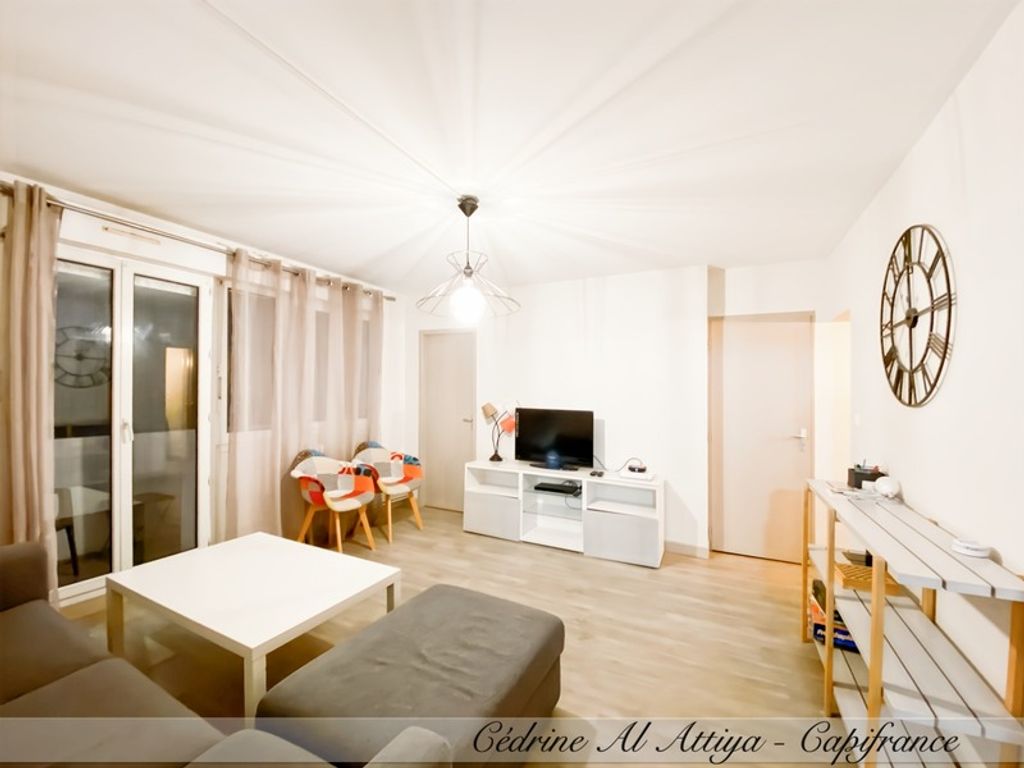 Achat appartement à vendre 4 pièces 78 m² - La Rochelle