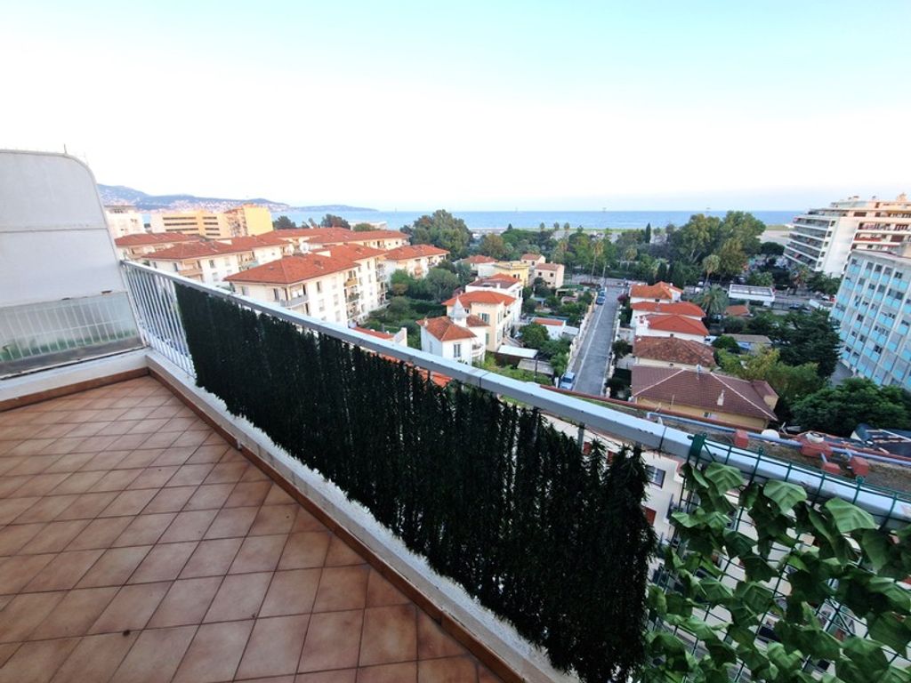 Achat appartement à vendre 2 pièces 50 m² - Nice