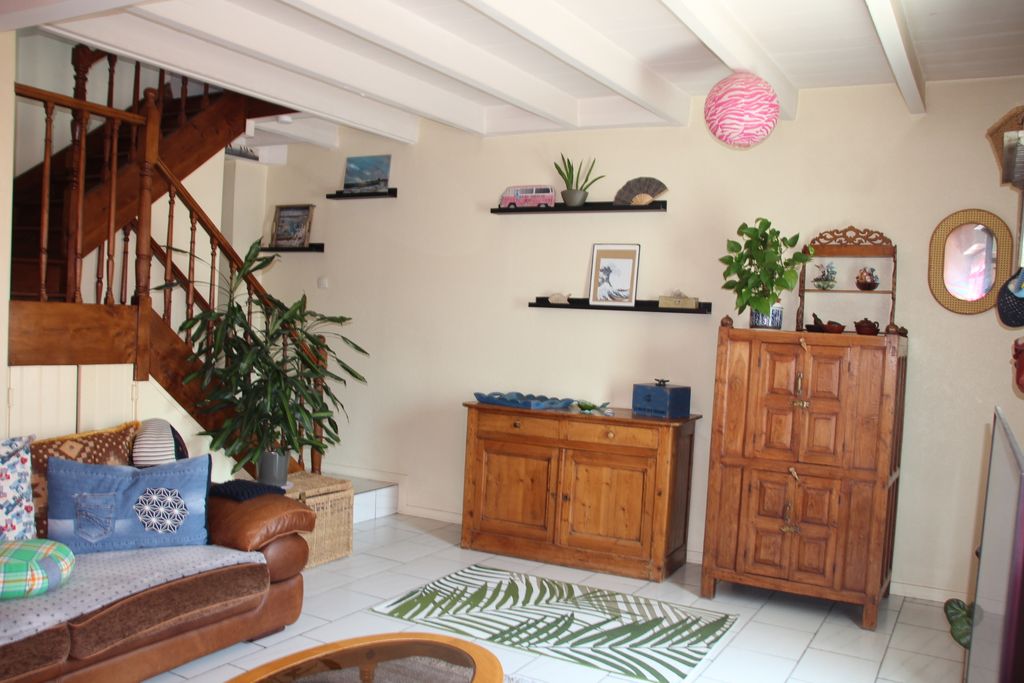 Achat maison à vendre 3 chambres 108 m² - Saint-Georges-de-Didonne