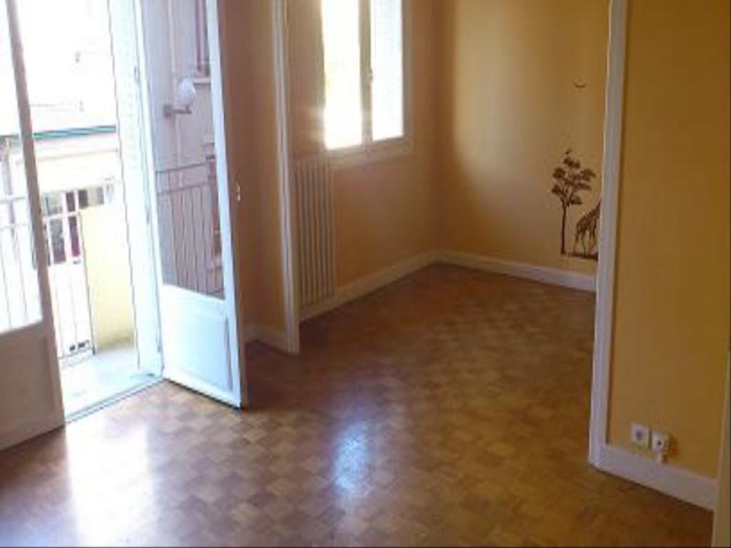 Achat appartement à vendre 3 pièces 69 m² - Vichy