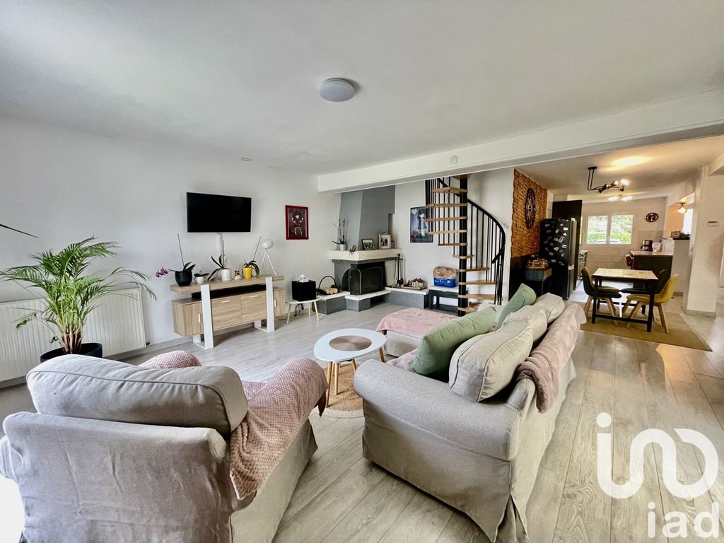 Achat maison à vendre 4 chambres 127 m² - Éragny