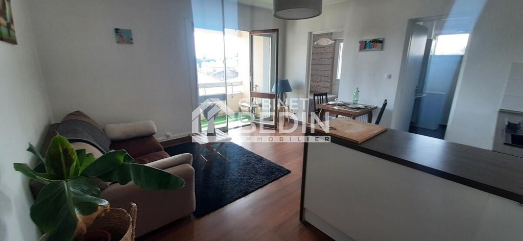 Achat appartement à vendre 2 pièces 43 m² - Bordeaux