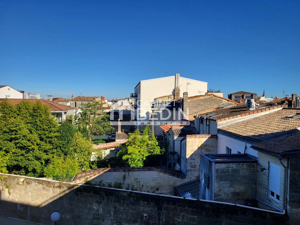 Achat appartement à vendre 3 pièces 67 m² - Bordeaux