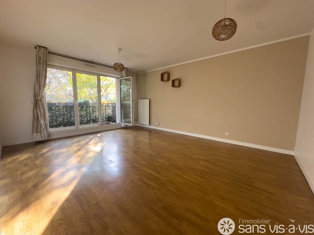 Achat appartement à vendre 3 pièces 69 m² - Puteaux