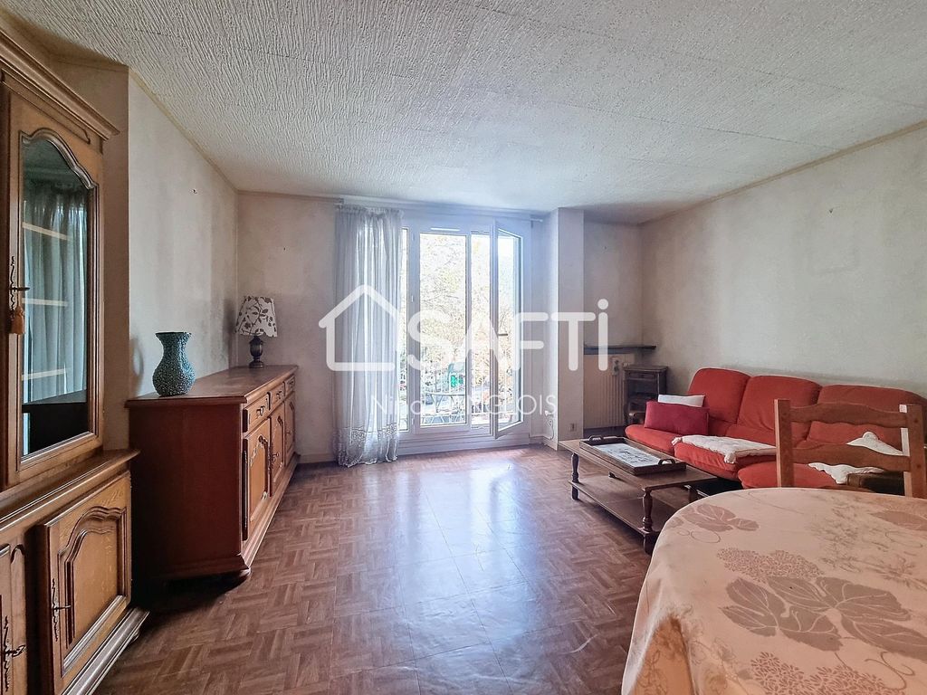 Achat appartement à vendre 2 pièces 47 m² - Fontenay-sous-Bois