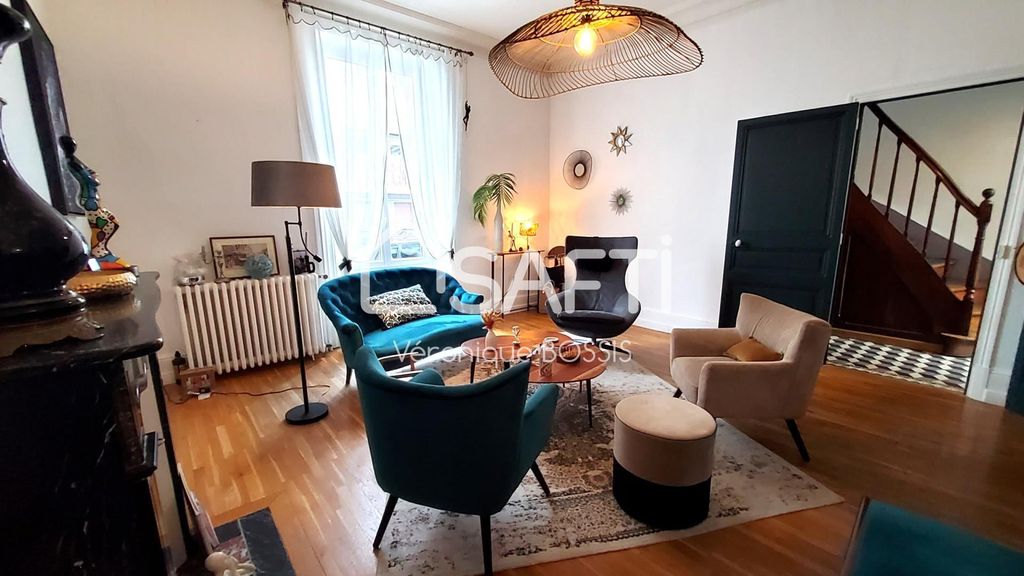 Achat maison à vendre 4 chambres 173 m² - La Roche-sur-Yon